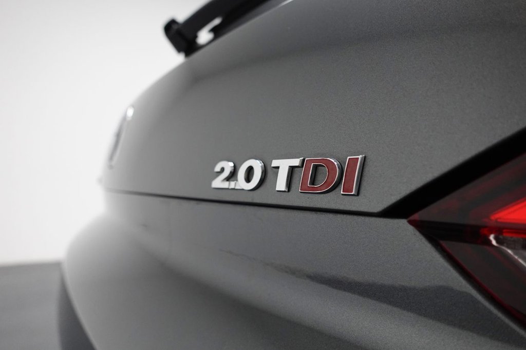 Used Volkswagen Scirocco 2017 for sale - 76172939: Photo 15