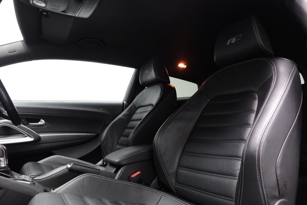 Used Volkswagen Scirocco 2017 for sale - 76172939: Photo 18