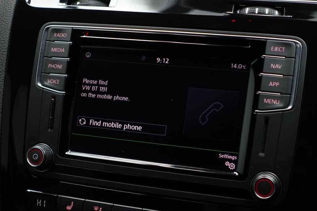 Used Volkswagen Scirocco 2017 for sale - 76172939: Photo 32