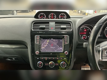 Used Volkswagen Scirocco 2017 for sale - 76172939: Photo 3