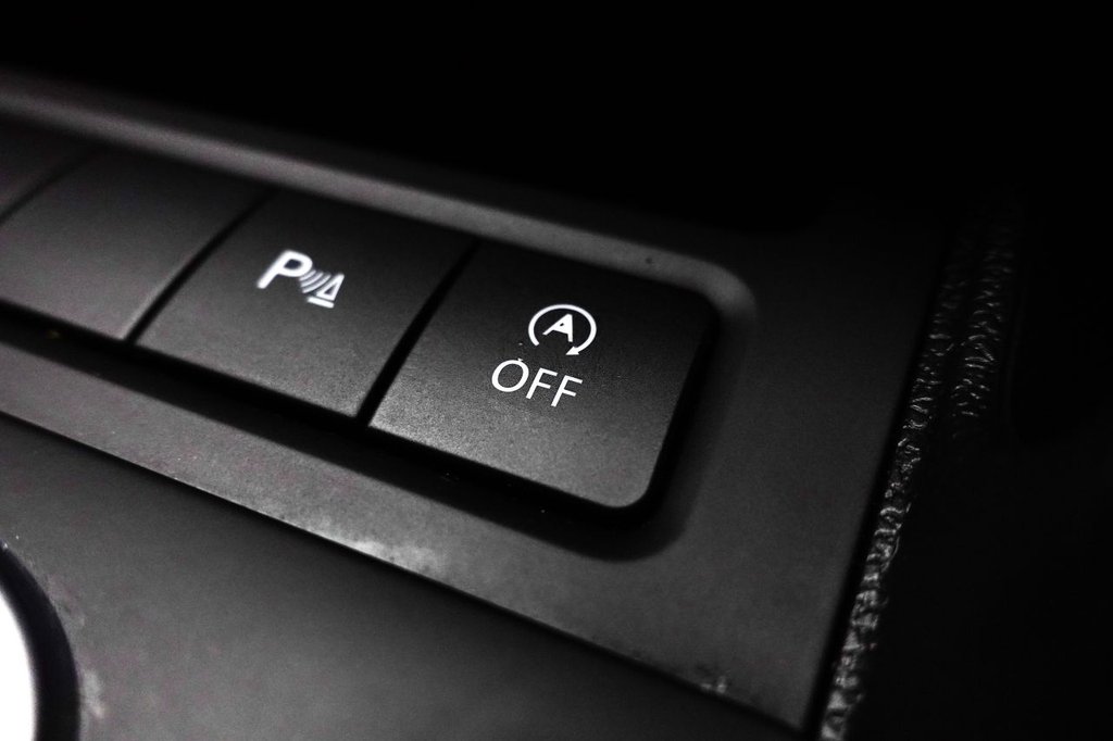 Used Volkswagen Scirocco 2017 for sale - 76172939: Photo 46