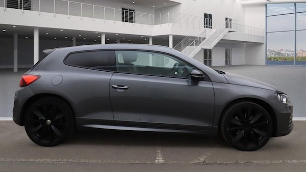 Used Volkswagen Scirocco 2017 for sale - 76172939: Photo 9