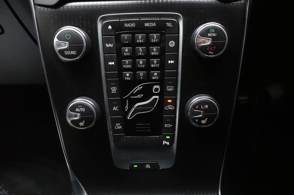 Used Volvo V40 2019 for sale - 77341878: Photo 30