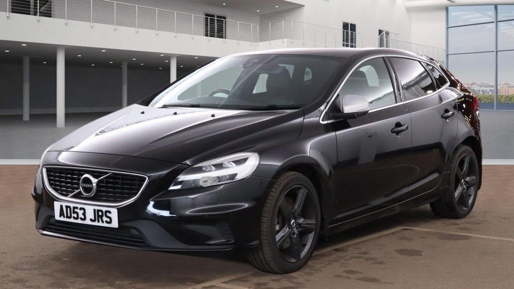 Used Volvo V40 2019 for sale - 77341878: Photo 4