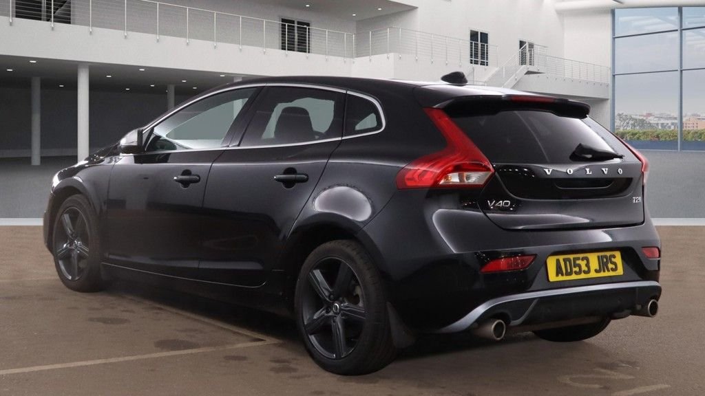 Used Volvo V40 2019 for sale - 77341878: Photo 5