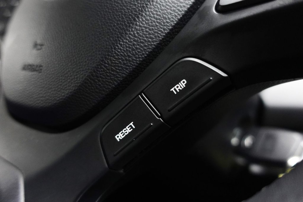 Used Hyundai i10 2017 for sale - 76267208: Photo 24