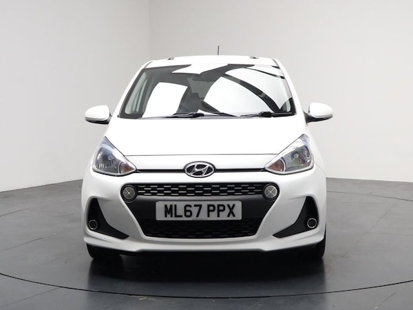 Used Hyundai i10 2017 for sale - 76267208: Photo 5