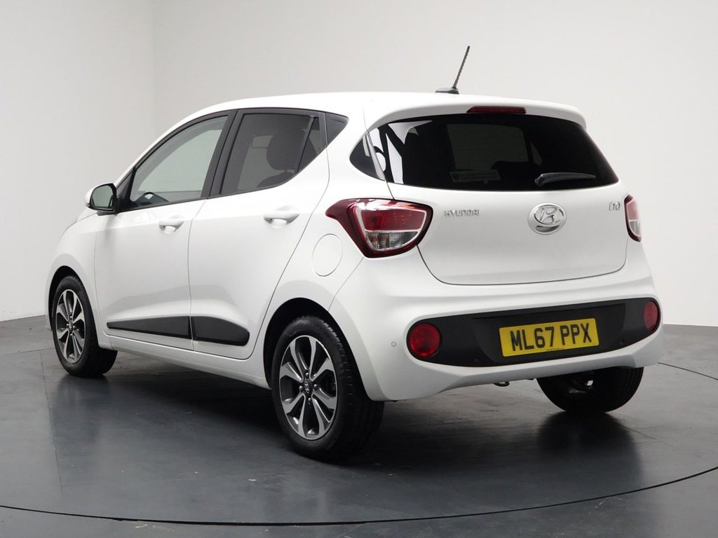 Used Hyundai i10 2017 for sale - 76267208: Photo 9