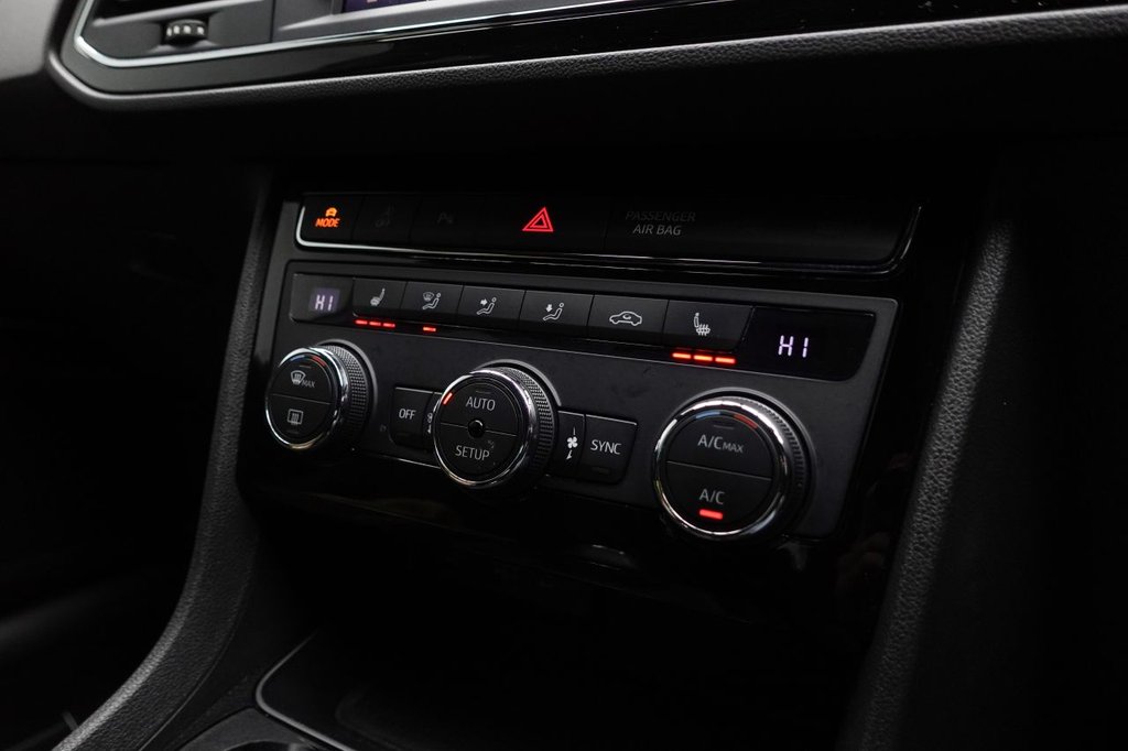 Used SEAT Leon 2019 for sale - 76367717: Photo 36