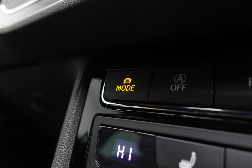 Used SEAT Leon 2019 for sale - 76367717: Photo 39