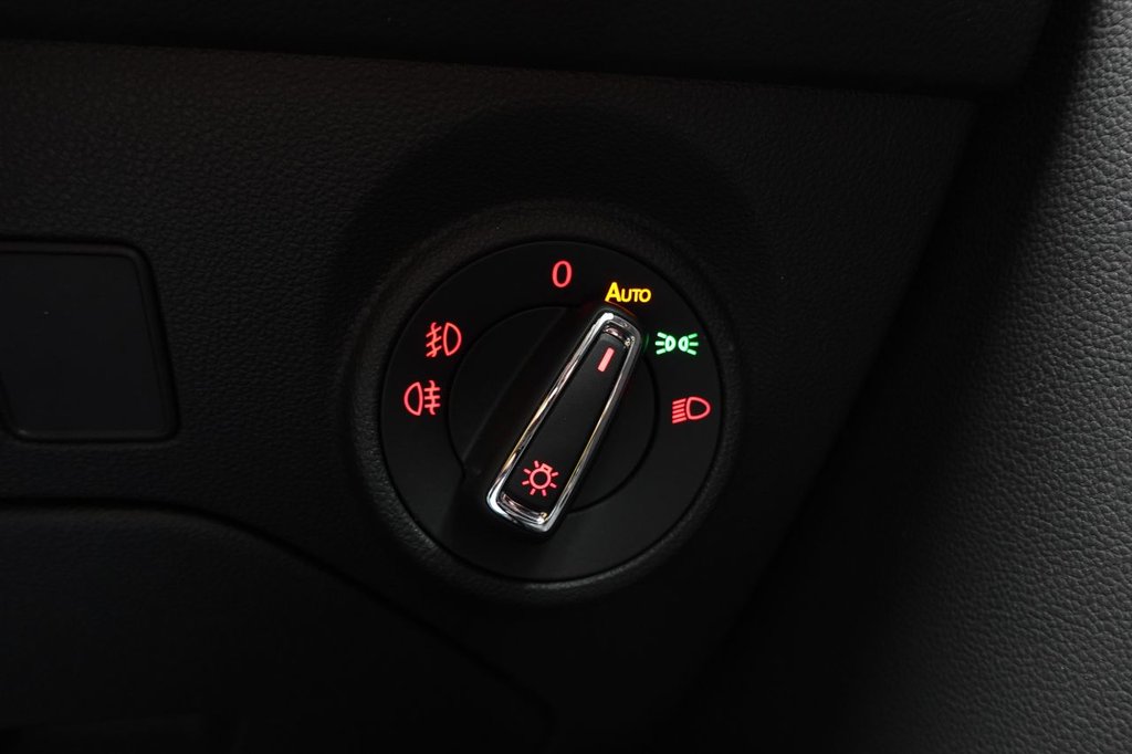 Used SEAT Leon 2019 for sale - 76367717: Photo 48