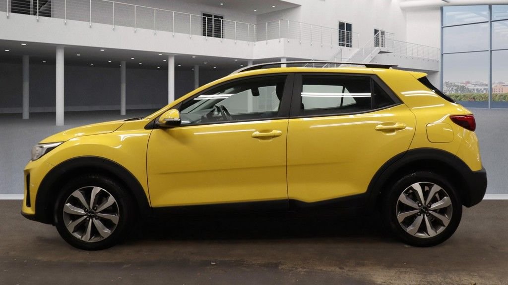 Used Kia Stonic 2022 for sale - 76923542: Photo 11