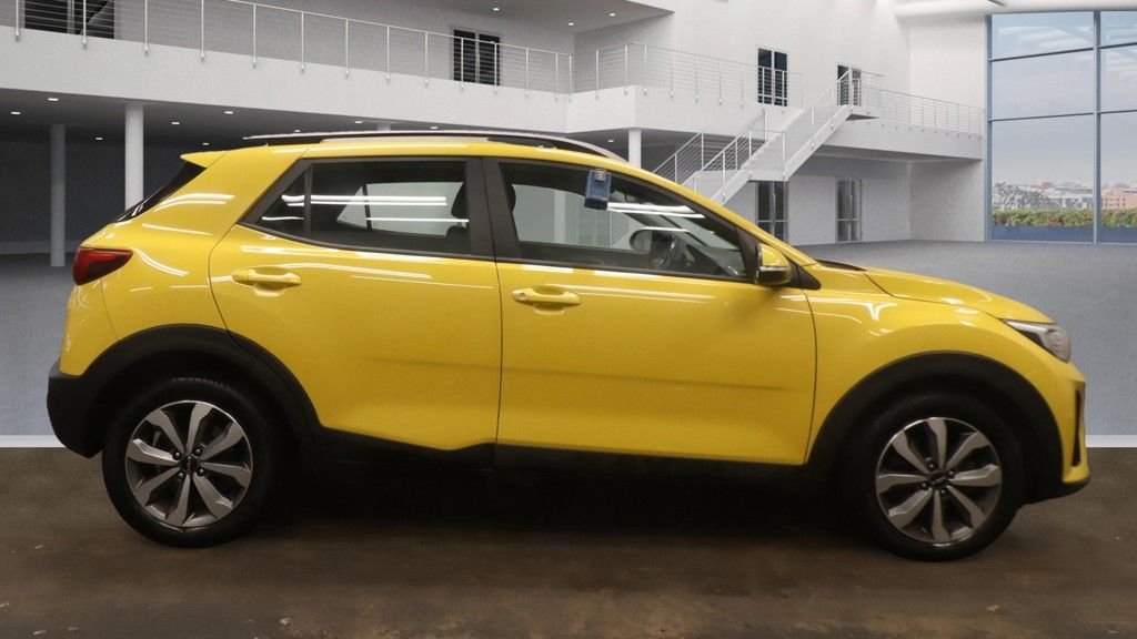 Used Kia Stonic 2022 for sale - 76923542: Photo 9