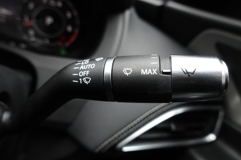 Used Jaguar XE 2019 for sale - 77621706: Photo 35