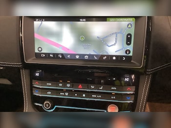 Used Jaguar F-Pace 2019 for sale - 77227410: Photo