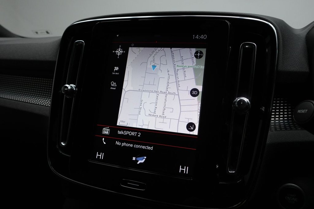 Used Volvo XC40 2020 for sale - 77499548: Photo 2