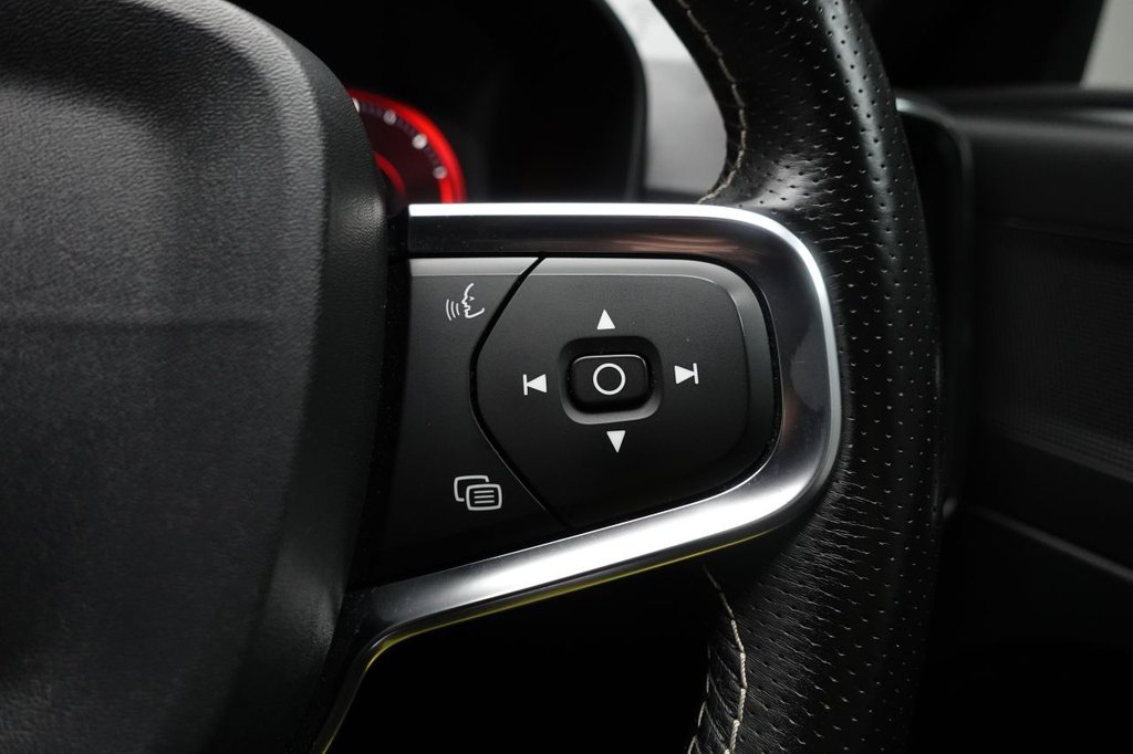 Used Volvo XC40 2020 for sale - 77499548: Photo 35