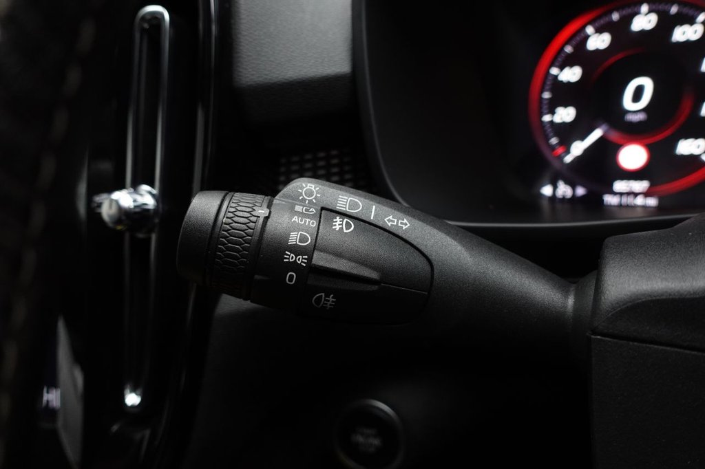 Used Volvo XC40 2020 for sale - 77499548: Photo 38