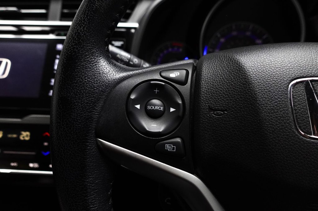 Used Honda Jazz 2020 for sale - 76291817: Photo 21