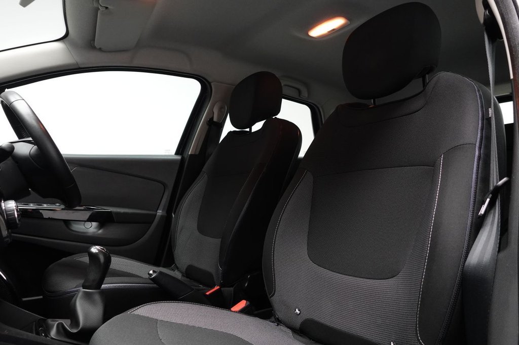 Used Renault Captur 2015 for sale - 76430304: Photo 15