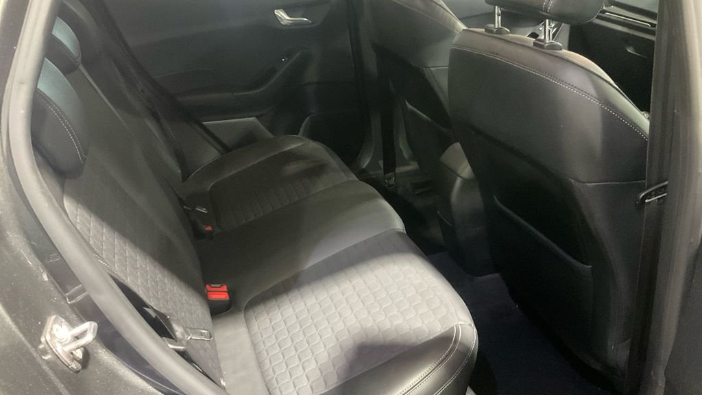 Used Ford Fiesta 2018 for sale - 78068988: Photo 7