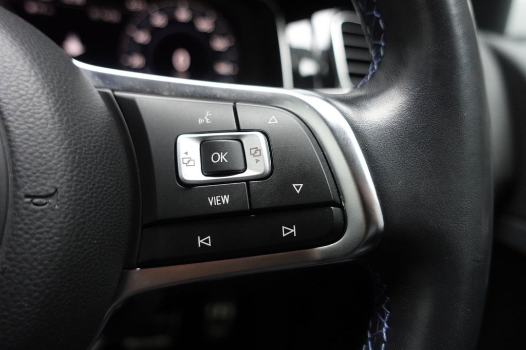 Used Volkswagen Golf 2020 for sale - 77171897: Photo 45