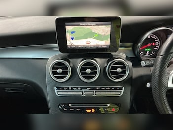 Used Mercedes-Benz GLC 2018 for sale - 77263518: Photo