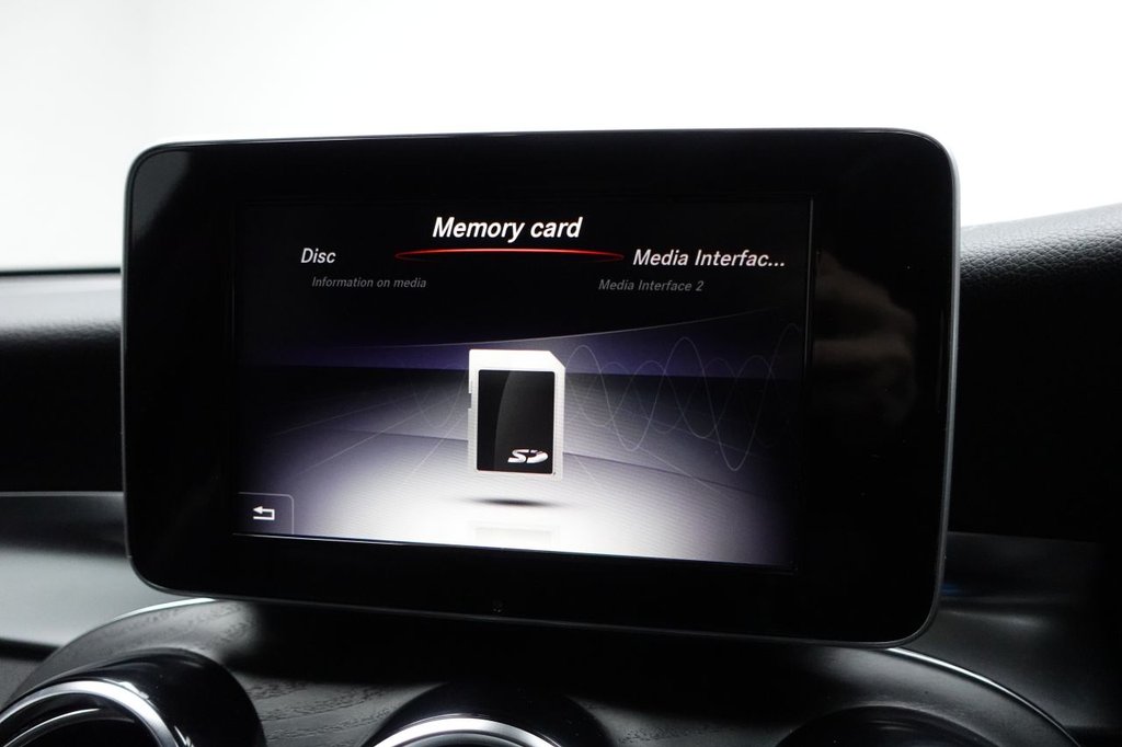 Used Mercedes-Benz GLC 2018 for sale - 77263518: Photo 37