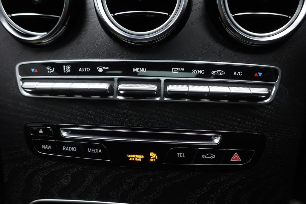 Used Mercedes-Benz GLC 2018 for sale - 77263518: Photo 38