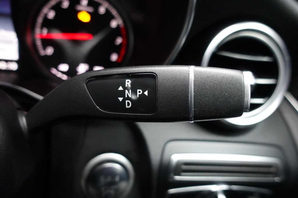 Used Mercedes-Benz GLC 2018 for sale - 77263518: Photo 46