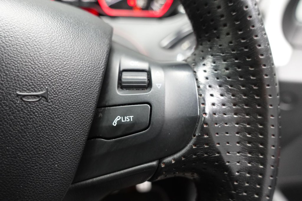 Used Peugeot 208 2013 for sale - 77667699: Photo 33