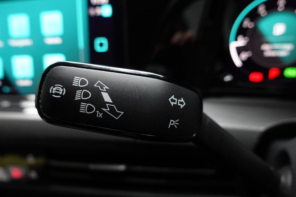 Used Volkswagen Golf 2021 for sale - 76910391: Photo 47