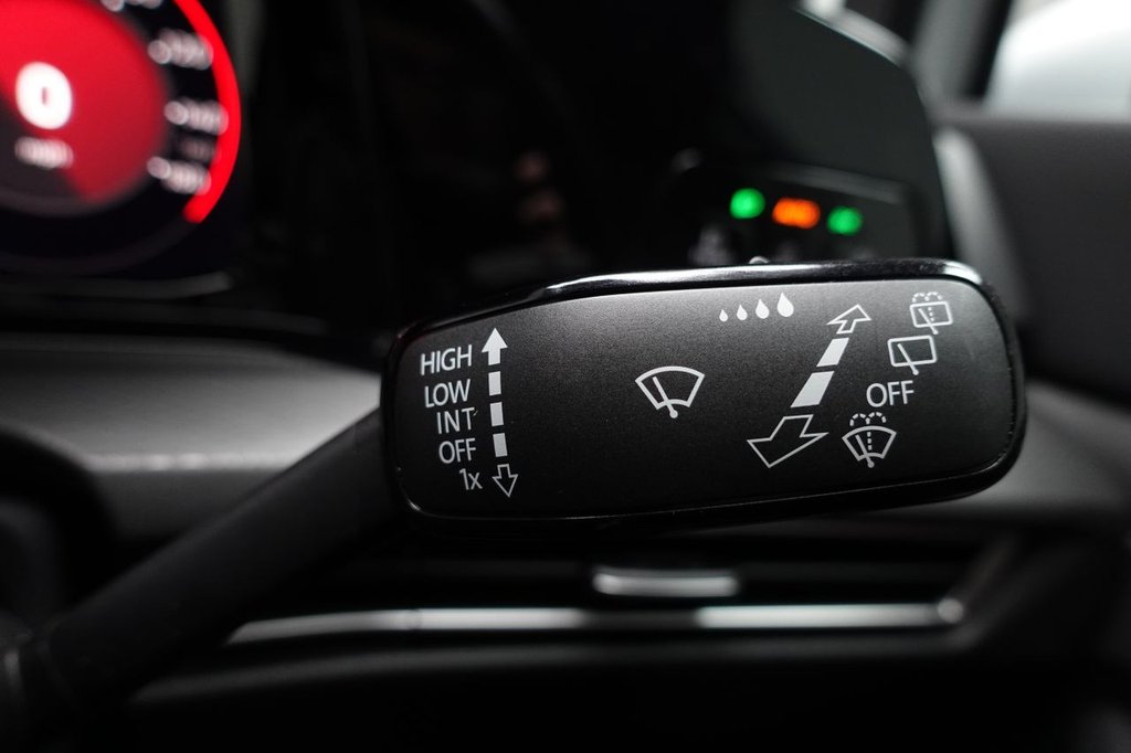 Used Volkswagen Golf 2021 for sale - 76910391: Photo 48