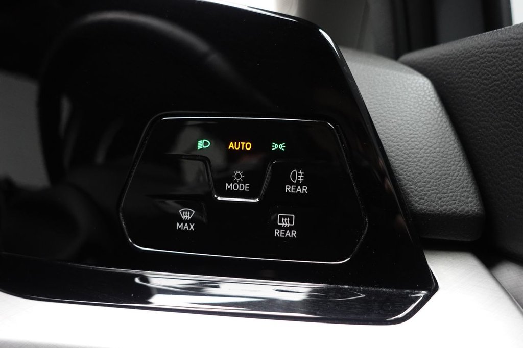 Used Volkswagen Golf 2021 for sale - 77188330: Photo 47