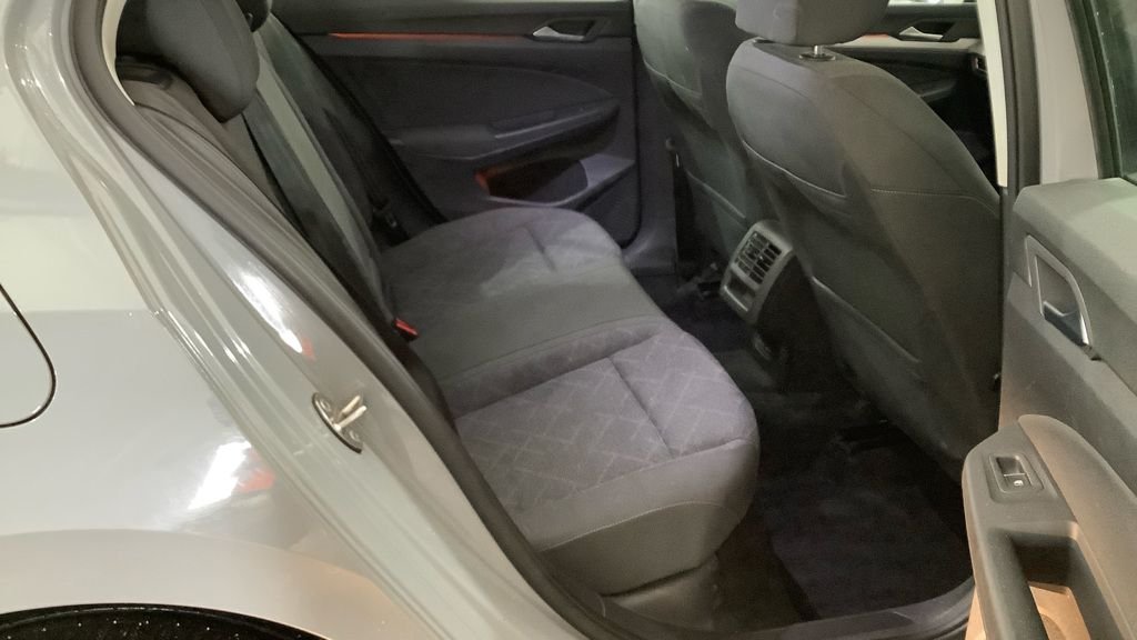 Used Volkswagen Golf 2021 for sale - 77188330: Photo 6