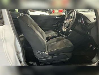 Used Ford Fiesta 2019 for sale - 76570540: Photo