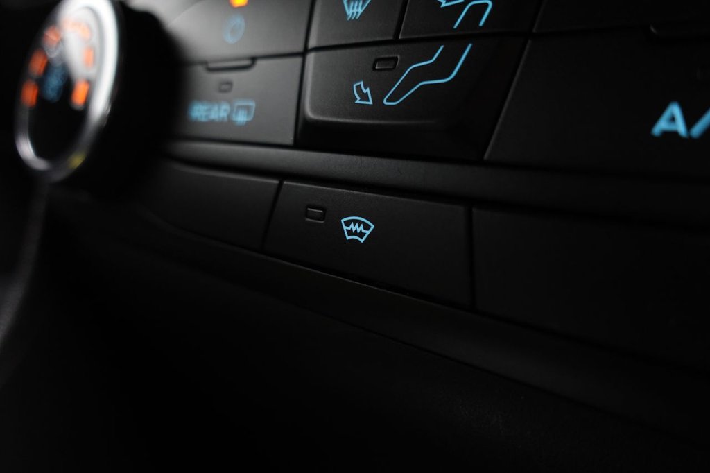 Used Ford Fiesta 2019 for sale - 76570540: Photo 35