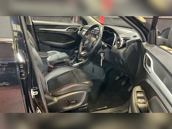 Used MG MG ZS 2022 for sale - 76132885: Photo