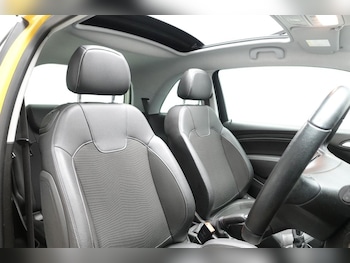 Used Vauxhall ADAM 2018 for sale - 77571483: Photo