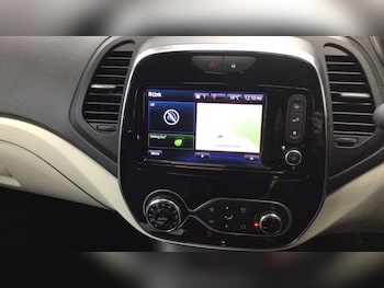 Used Renault Captur 2018 for sale - 78414333: Photo