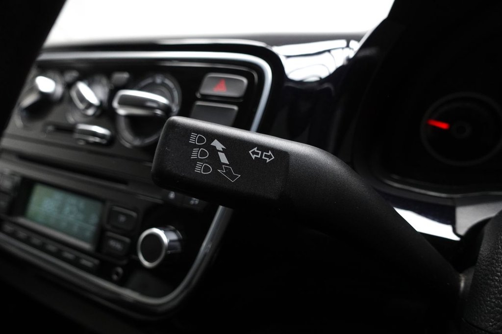 Used Volkswagen up! 2016 for sale - 76367738: Photo 29