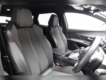 Used Peugeot 3008 2017 for sale - 78401520: Photo