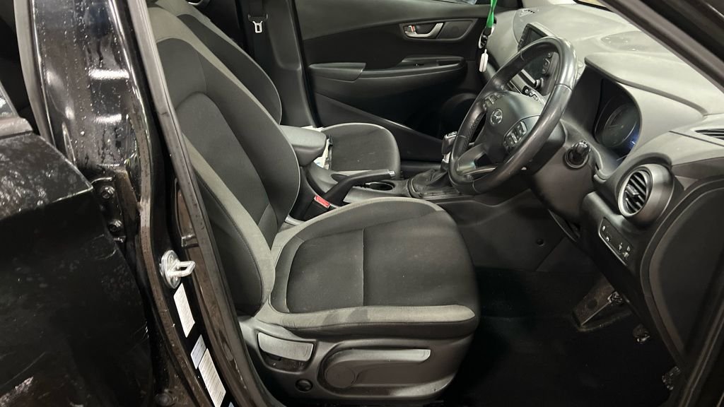 Used Hyundai KONA 2018 for sale - 77027283: Photo 2