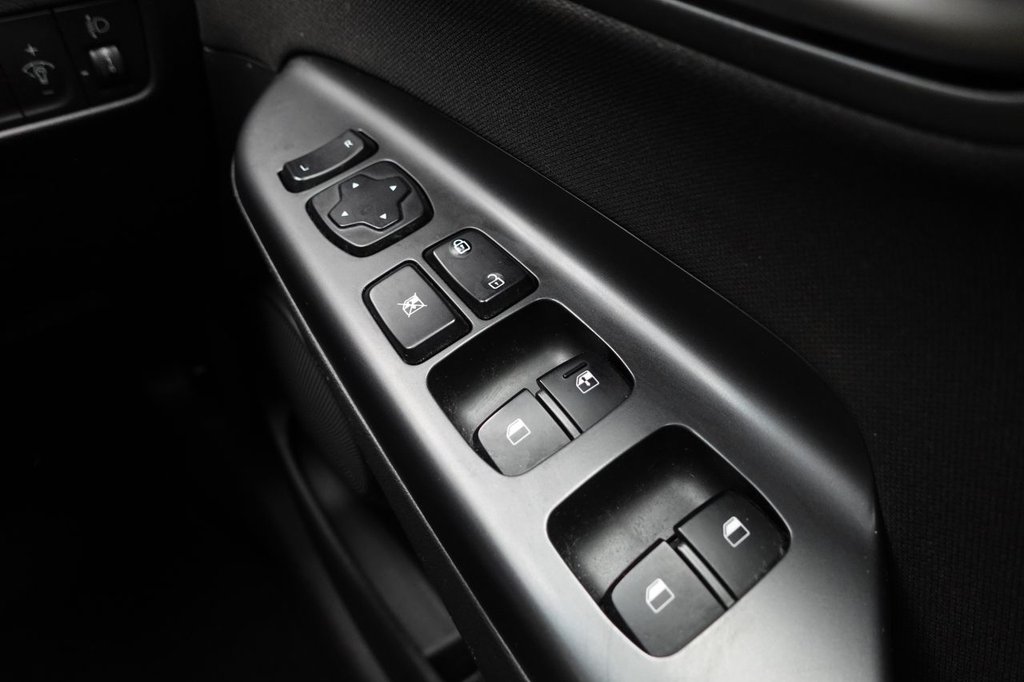 Used Hyundai KONA 2018 for sale - 77027283: Photo 40