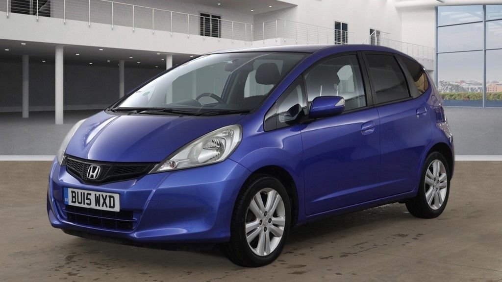 Used Honda Jazz 2015 for sale - 77660274: Photo 2