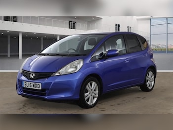 Used Honda Jazz 2015 for sale - 77660274: Photo