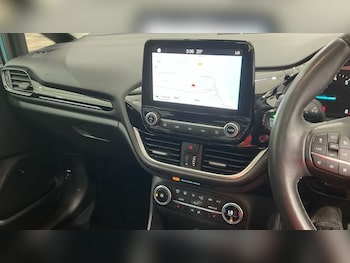 Used Ford Fiesta 2018 for sale - 78181779: Photo