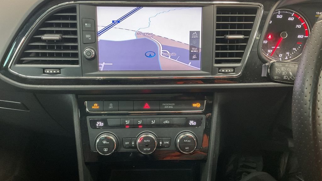 Used SEAT Leon 2018 for sale - 78153891: Photo 2