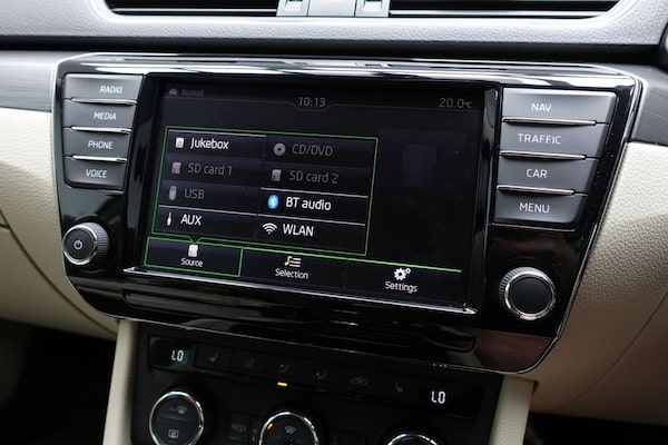 Used Skoda Superb 2016 for sale - 75585397: Photo 33