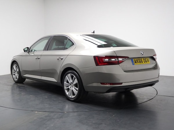 Used Skoda Superb 2016 for sale - 75585397: Photo 9
